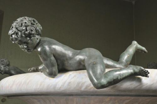 Villa Medicea della Petraia - Tribolo, Putti originali della fontana di Ercole e Anteo