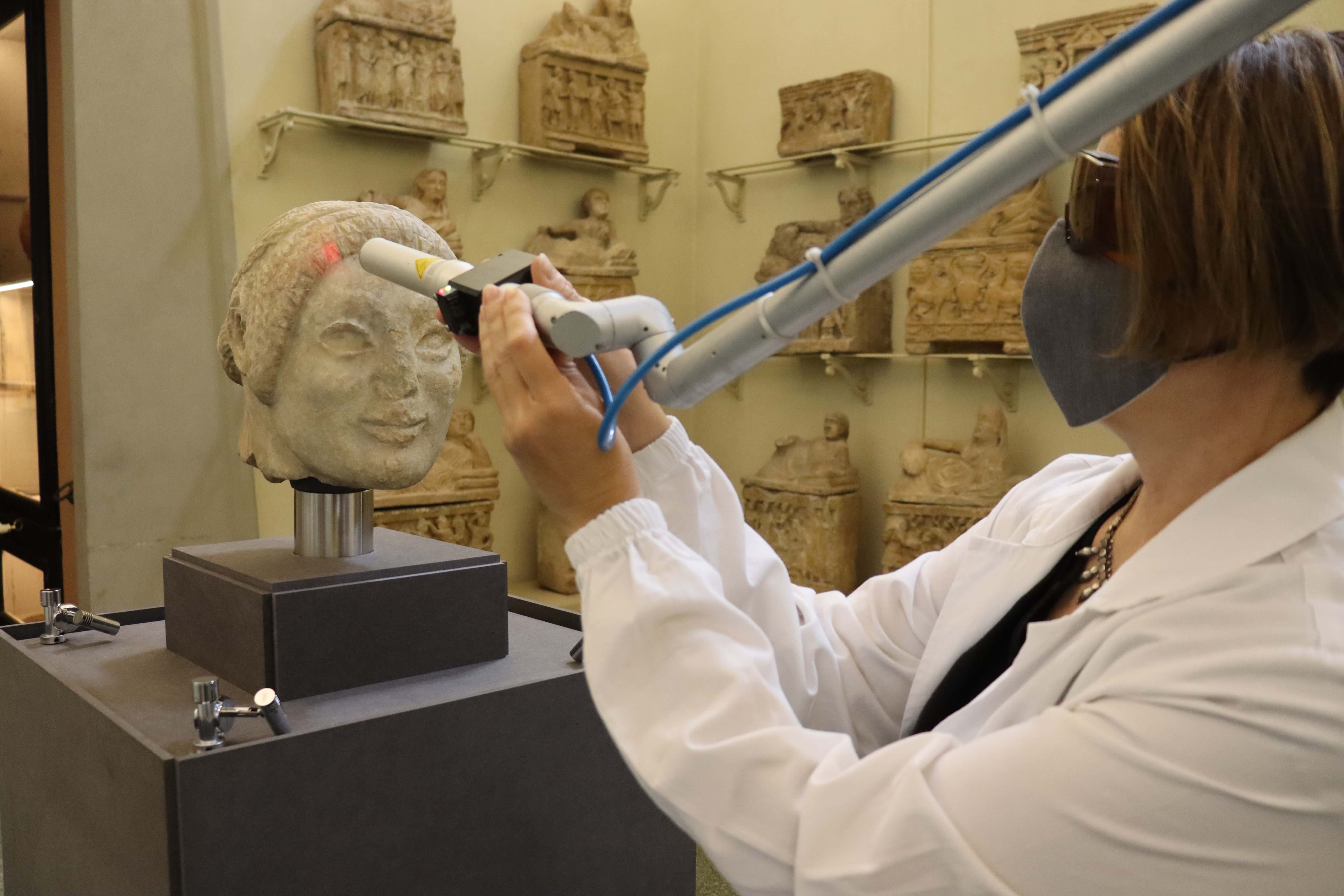 Firenze – MAF Museo archeologico nazionale. Presentato il restauro della “Testa Lorenzini” realizzato con i laser di EL.EN Group